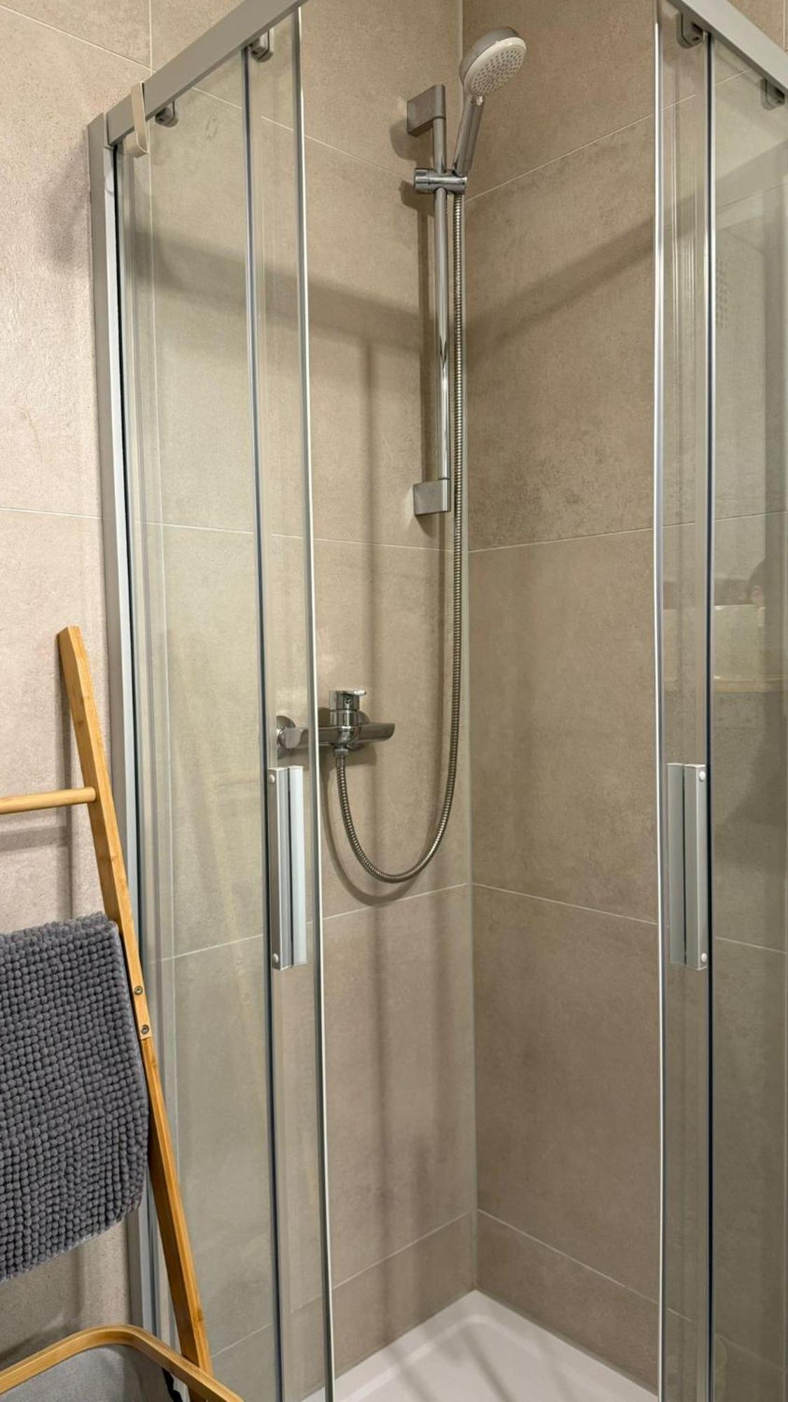 Schoenes Appartement Am Stadtpark Bochum Zewnętrze zdjęcie